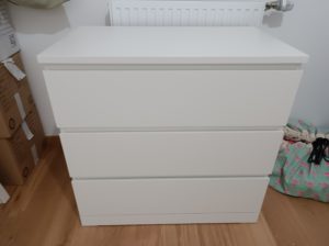 Montage d'une commode IKEA